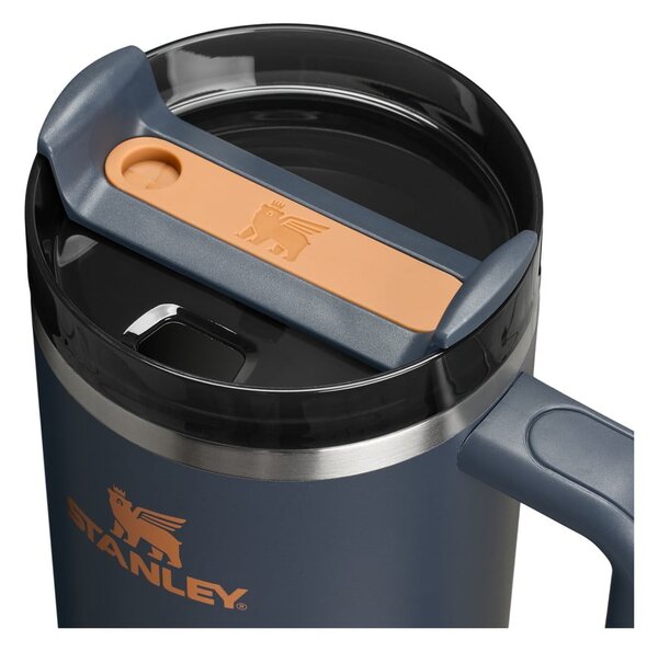 Tamno plava termosica od nehrđajućeg čelika sa slamkom 1,18 l Quencher H2.0 FlowState Tumbler Twilight – Stanley