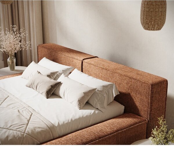 Narančasti tapecirani bračni krevet s prostorom za odlaganje s podnicom 160x200 cm Voliera – Maison de Rêve
