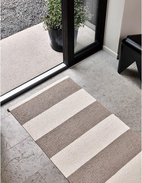 Bež/krem unutarnja i vanjska staza 70x225 cm Bob Mud Vanilla – Pappelina