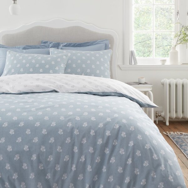 Bijela/plava pamučna posteljina za bračni krevet 200x200 cm Esme Floral – Bianca