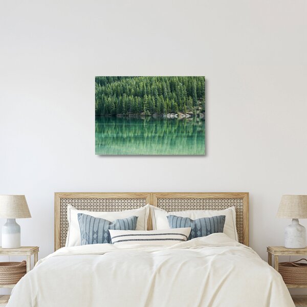 Staklena slika - Četinari uz jezero (70x50 cm)