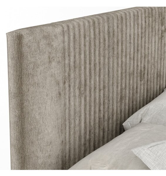 Svjetlo smeđi boxspring krevet s prostorom za odlaganje 140x200 cm Bergamo – Maison de Rêve