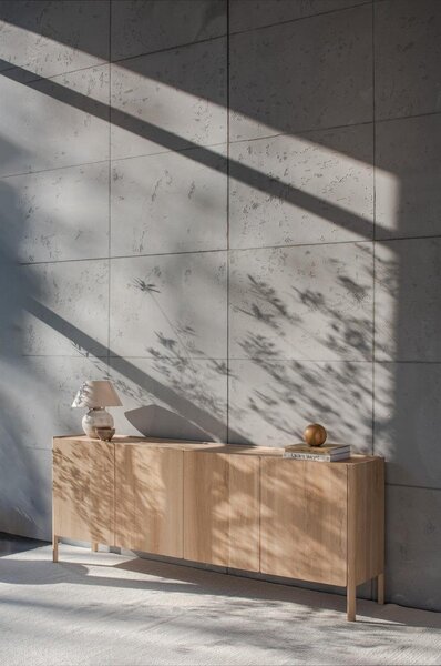 Komoda od punog hrasta u prirodnoj boji 220x85x42 cm Dvor – Gazzda