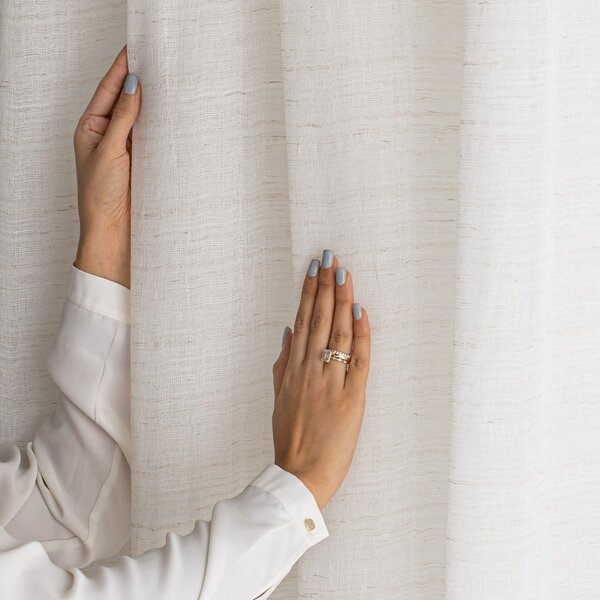 Krem prozirna zavjesa 140x270 cm Drimar – Restilo