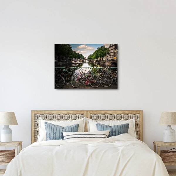 Staklena slika bicikla u gradu (70x50 cm)