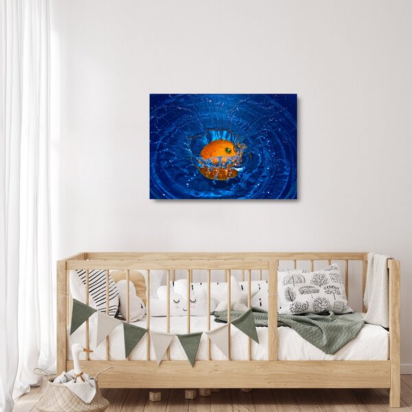 Staklena slika - narančasta u vodi (70x50 cm)