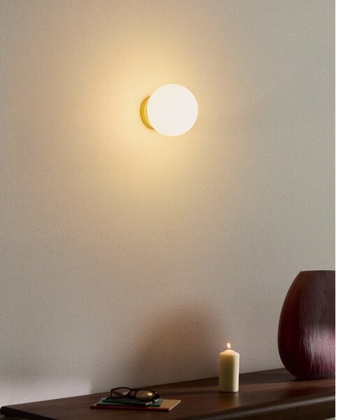 Bijela/u zlatnoj boji zidna lampa ø 15 cm Brisia – Kave Home