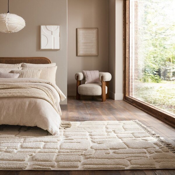 Krem tepih 133x190 cm Esra Cobbled – Flair Rugs