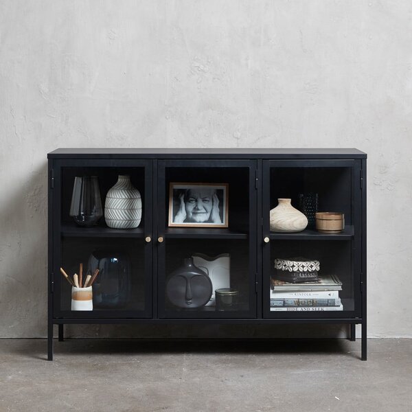 Crna metalna vitrina 132x85 cm Carmel – Unique Furniture