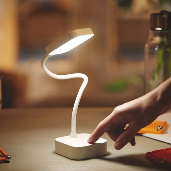 ROCK PHILIPS LED stolna lampa DSK211 PT 5W 50K W USB 8719514443815