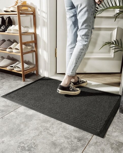 Anti -Slip Mat 60x90cm crno siva