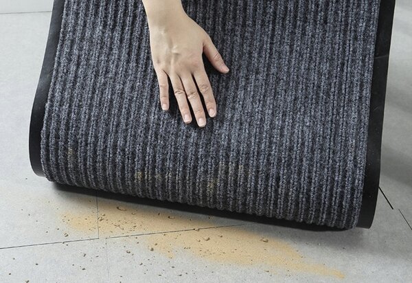Anti -Slip Mat 60x90cm crno siva