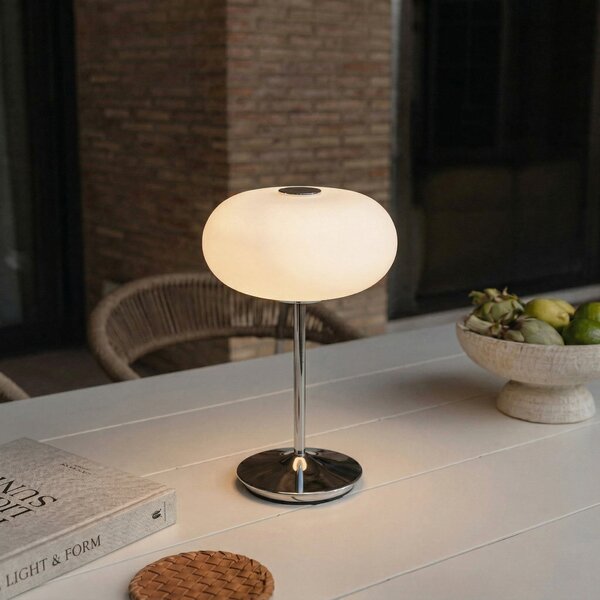 Lucande Anoria LED punjiva stolna lampa, krom/bijela, staklo, IP44, USB, prigušiva, Krom, Dnevni boravak/blagovaonica, Staklo