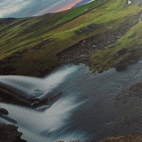 Slika - Kirkjufell na zalasku sunca (150x105 cm)