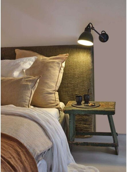 Lampe Gras 104 zidna svjetiljka, crna/crvena – DCW