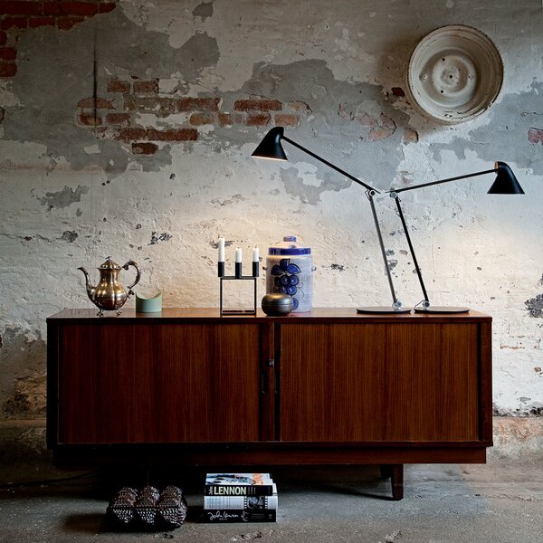 Stolne Lampa Louis Poulsen, NJP, prigušiv, Crno, Dnevna soba, Metal, Dizajn