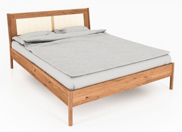 Bračni krevet od hrastovine s uzglavljem od ratana 160x200 cm Pola - The Beds