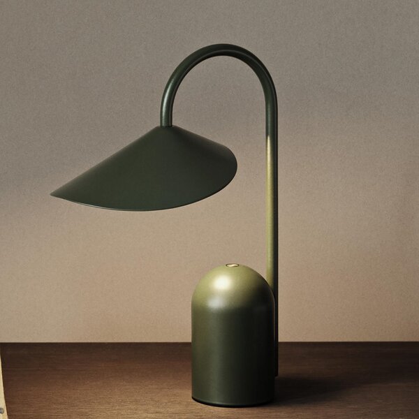 Stolne Lampa ferm LIVING, Arum, prigušiv, Zelena, Terasa, Metal, Dizajn