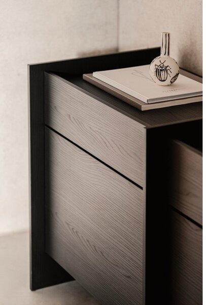 Crna komoda 146x76x51 cm Hido – noo.ma