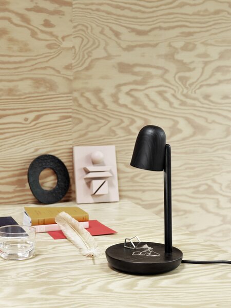 Stolne Lampa Muuto, Crno, Dnevna soba, Drvo
