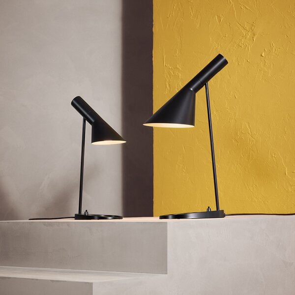 Stolne Lampa Louis Poulsen, AJ Mini, Crno, Dnevna soba, Metal, Dizajn