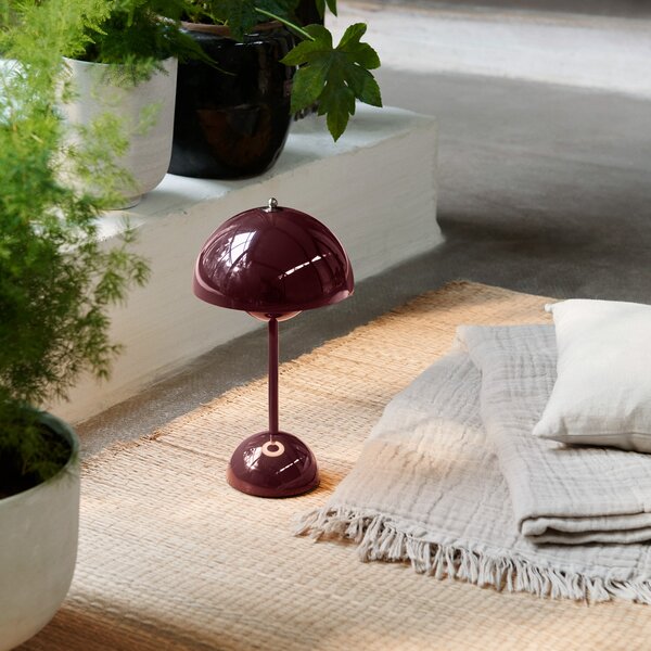 Stolne Lampa &Tradition, Flowerpot VP9, prigušiv, Ljubičasta, Dnevna soba, Plastika, Dizajn
