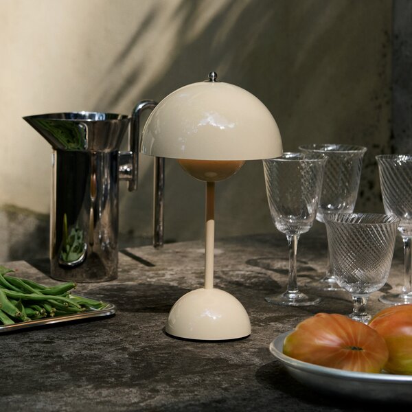Stolne Lampa &Tradition, Flowerpot VP9, prigušiv, Bež, Dnevna soba, Plastika, Dizajn