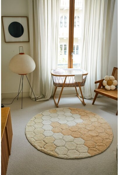 Oker žuti periv/ručno rađen pamučan okrugao tepih ø 140 cm Honeycomb Golden – Lorena Canals