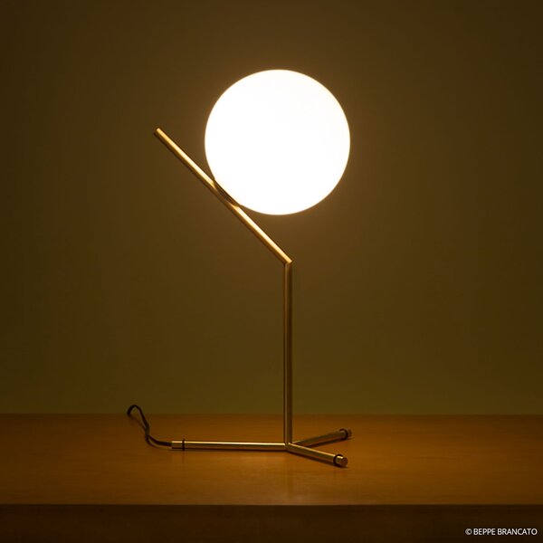 Stolne Lampa FLOS, IC T1, prigušiv, Zlato / mjed, Dnevna soba, Metal, Dizajn