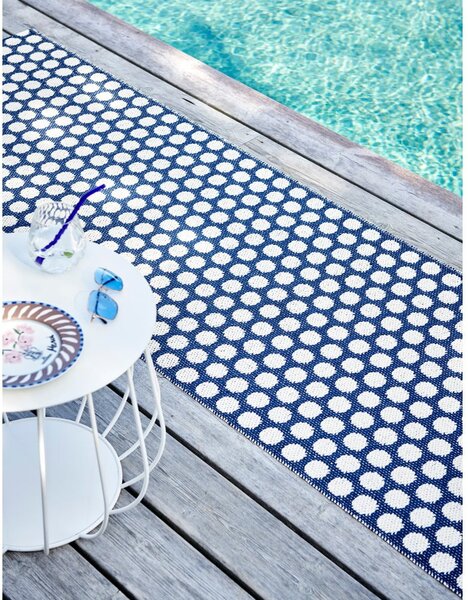 Tamno plavi unutarnji i vanjski tepih 70x50 cm Noa Dark Blue – Pappelina