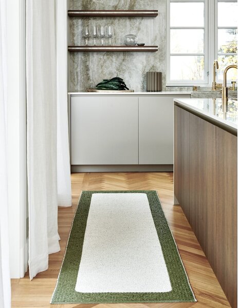Zeleni/krem unutarnji i vanjski tepih 70x120 cm Ilda Pine – Pappelina