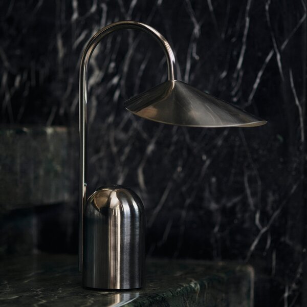 Stolne Lampa ferm LIVING, Arum, prigušiv, Metalik, Dnevna soba, Nehrđajući čelik, Dizajn