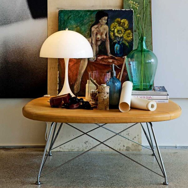 Stolne Lampa Louis Poulsen, Panthella, Bijela, Dnevna soba, Plastika, Dizajn