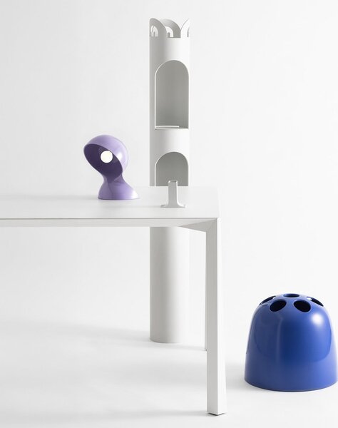 Artemide Stolna lampa Dalú, lavanda, visina 26 cm, plastika, Ljubičasta, Dnevni boravak/blagovaonica, Plastika