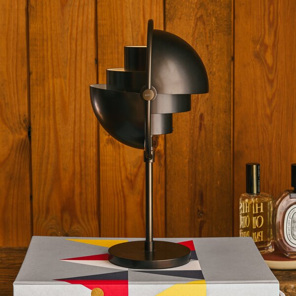 Stolne Lampa GUBI, Multi-Lite, prigušiv, Crno, Dnevna soba, Metal, Dizajn