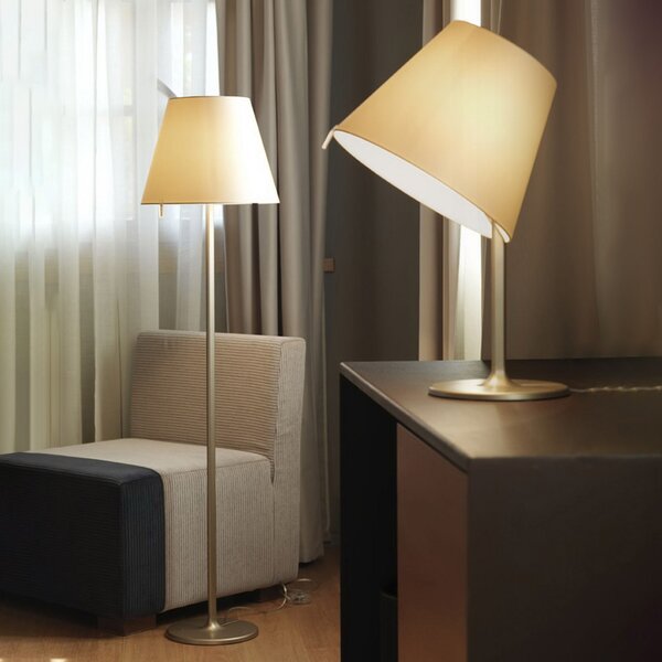 Stolne Lampa Artemide, Melampo, Bež, Dnevna soba, Tkanina / tekstil, Dizajn