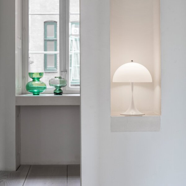 Stolne Lampa Louis Poulsen, Panthella 250, prigušiv, Bijela, Dnevna soba, Plastika, Moderan