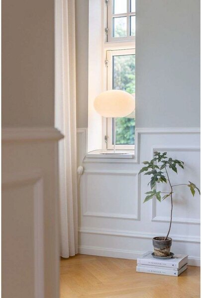 Stolna lampa Eggy Pin, Ø 32 cm, bijela/opal - Cph Lighting