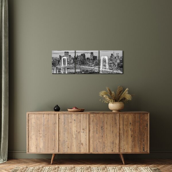 Slika - Crno bijeli veliki grad (sa satom) (90x30 cm)