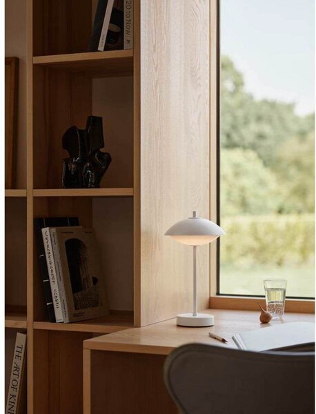 Stolne Lampa FRITZ HANSEN, Bijela, Dnevna soba, Metal