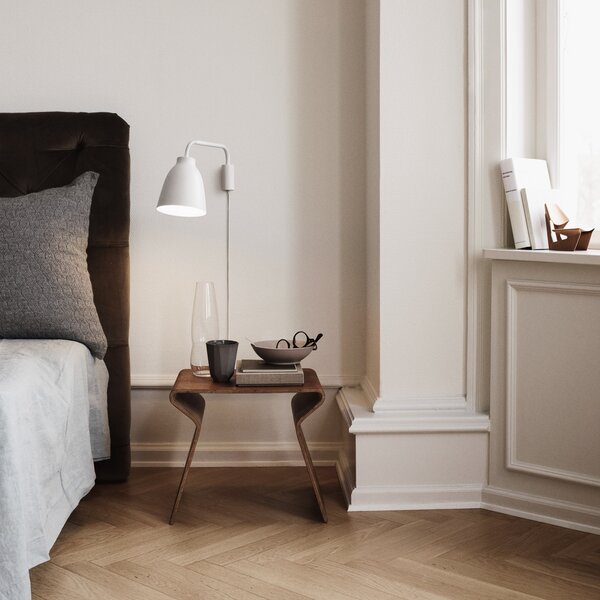 Zidne Svjetiljka FRITZ HANSEN, Caravaggio, prigušiv, Bijela, Dnevna soba, Metal, Dizajn