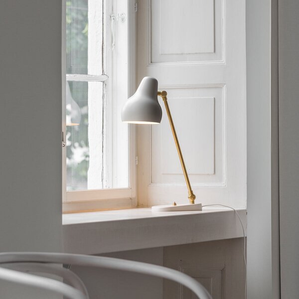 Stolne Lampa Louis Poulsen, VL38, Bijela, Dnevna soba, Metal, Dizajn