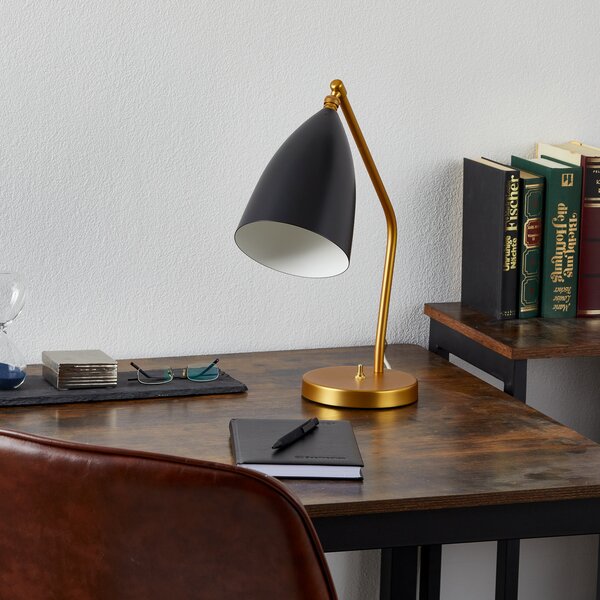Stolne Lampa GUBI, Gräshoppa, Crno, Dnevna soba, Metal, Dizajn