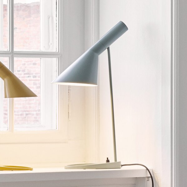 Stolne Lampa Louis Poulsen, AJ Mini, Plava, Dnevna soba, Metal, Dizajn