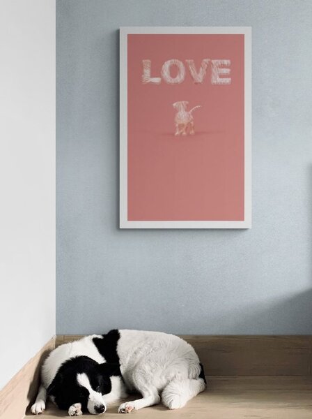 Plakat psić s natpisom Love u ružičastom dizajnu