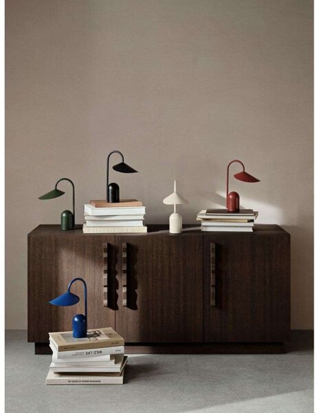 Stolne Lampa ferm LIVING, Arum, prigušiv, Crno, Terasa, Metal, Dizajn