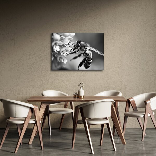 Slika - Detalj pčele (70x50 cm)