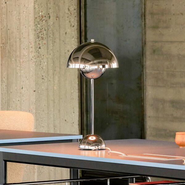 Stolne Lampa &Tradition, Flowerpot VP3, Metalik, Dnevna soba, Metal, Dizajn