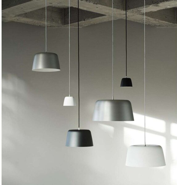 Viseće Svjetiljka Normann Copenhagen, Crno, Dnevna soba, Aluminij