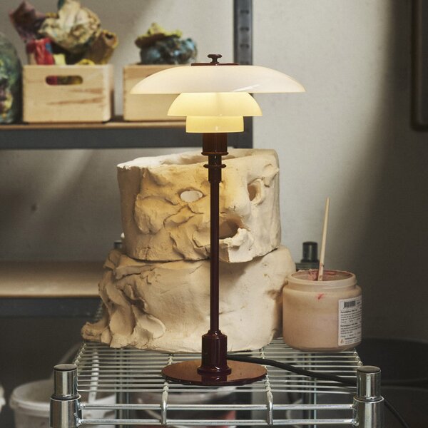 Louis Poulsen PH 2/1 stolna lampa, sjajna bordo, Ø 20 cm, Crvena, Dnevni boravak/blagovaonica, Staklo